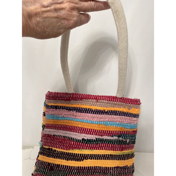 Woven Tote Beach Bucket Bag Multicolor Fabrics, Shoulder Handles Boho Folk Art - Picture 4 of 5